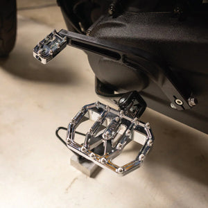 DYNA FOOT PEGS/FLOORBOARDS